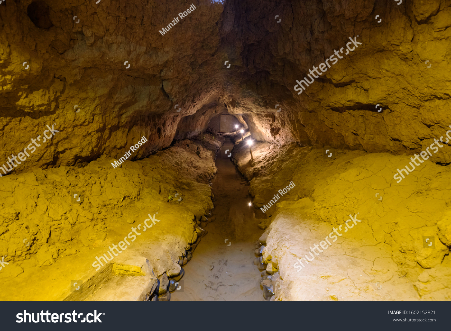 A scenic view of turpan karez well