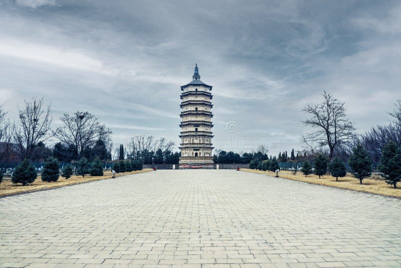 Discover the Serenity of Wanbu Huayanjing Pagoda: A Hidden Gem