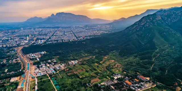 A scenic view of Wang Cheng Gang Ruins At Dengfeng