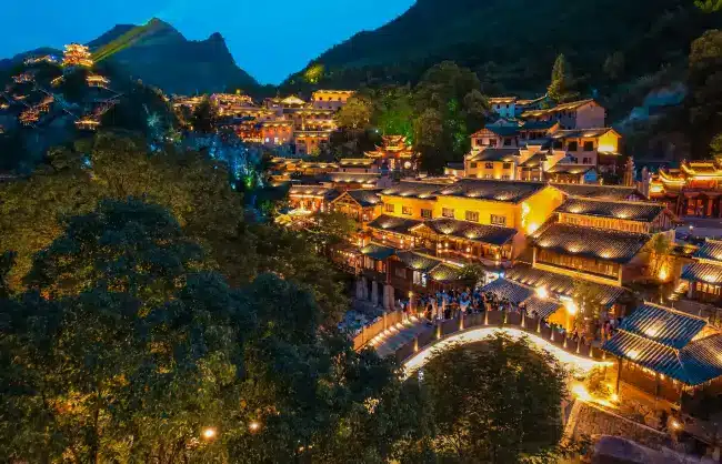 Wangxian Valley: The Perfect Destination for Hiking Enthusiasts and Nature Lovers