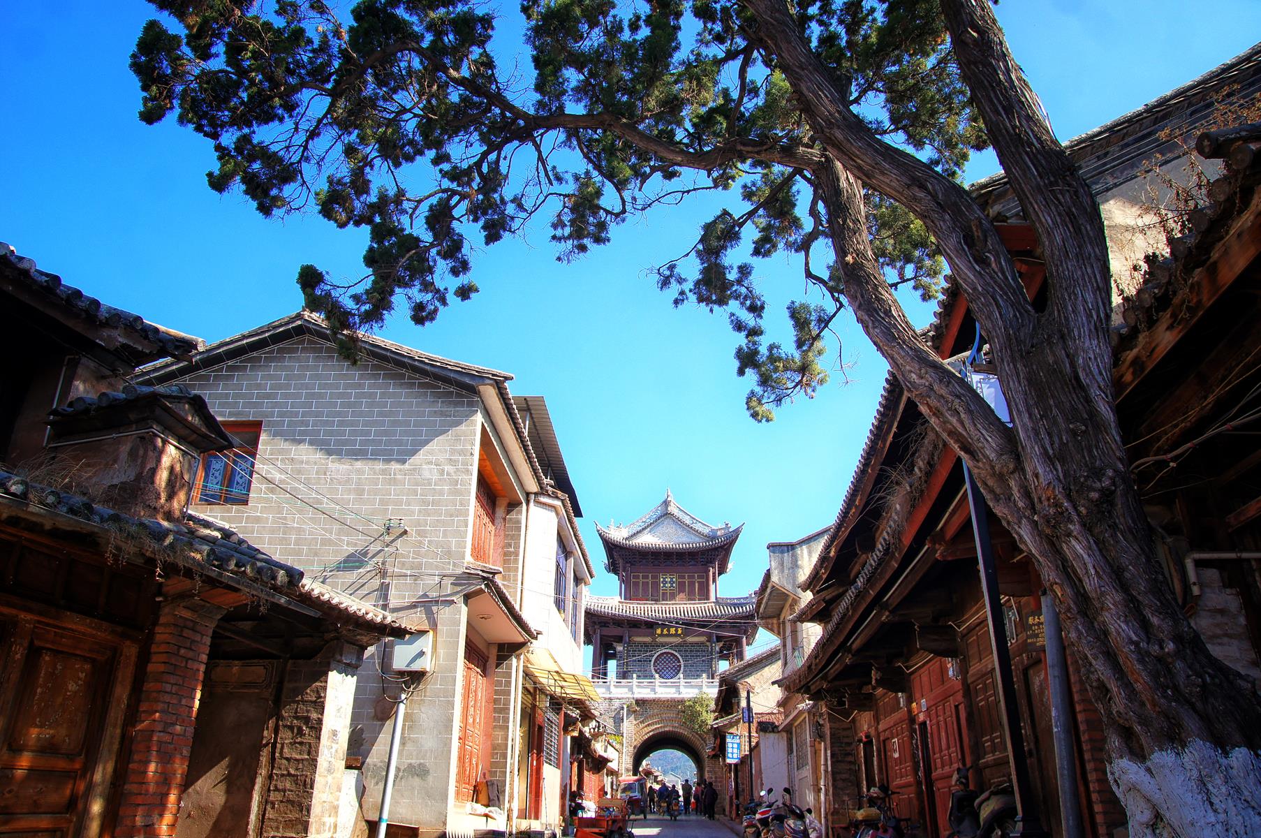 A scenic view of weishan ancient city