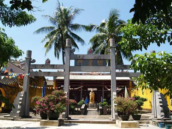 A scenic view of wenchang_confucius_temple