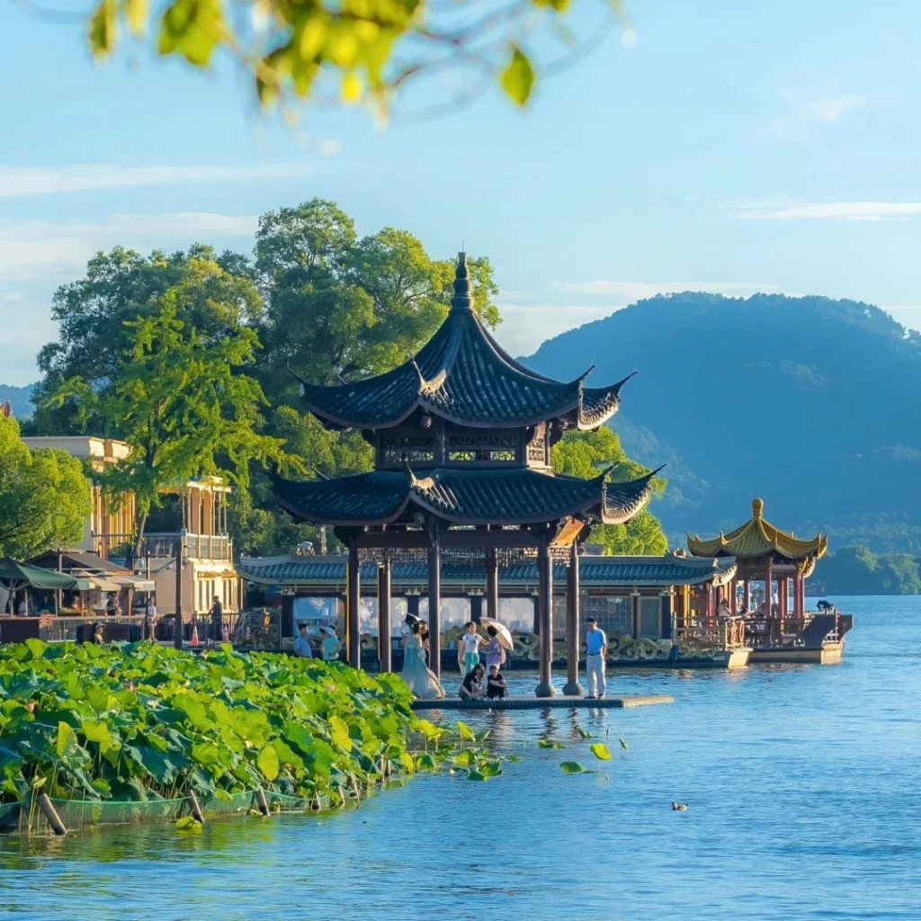 A scenic view of west lake park fuzhou