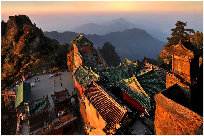 A scenic view of Wudang Mountains