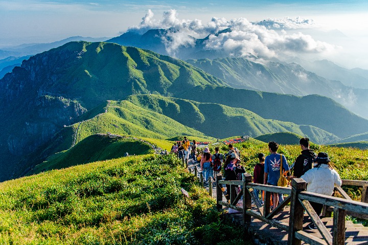 A scenic view of Wugong Mountain