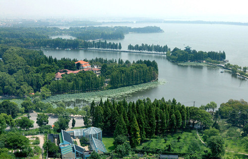A scenic view of Wuhan East Lake