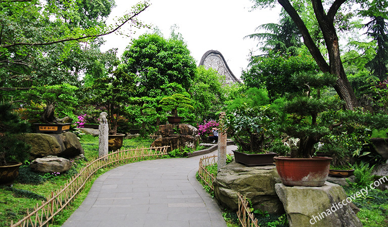 A scenic view of wuhou temple