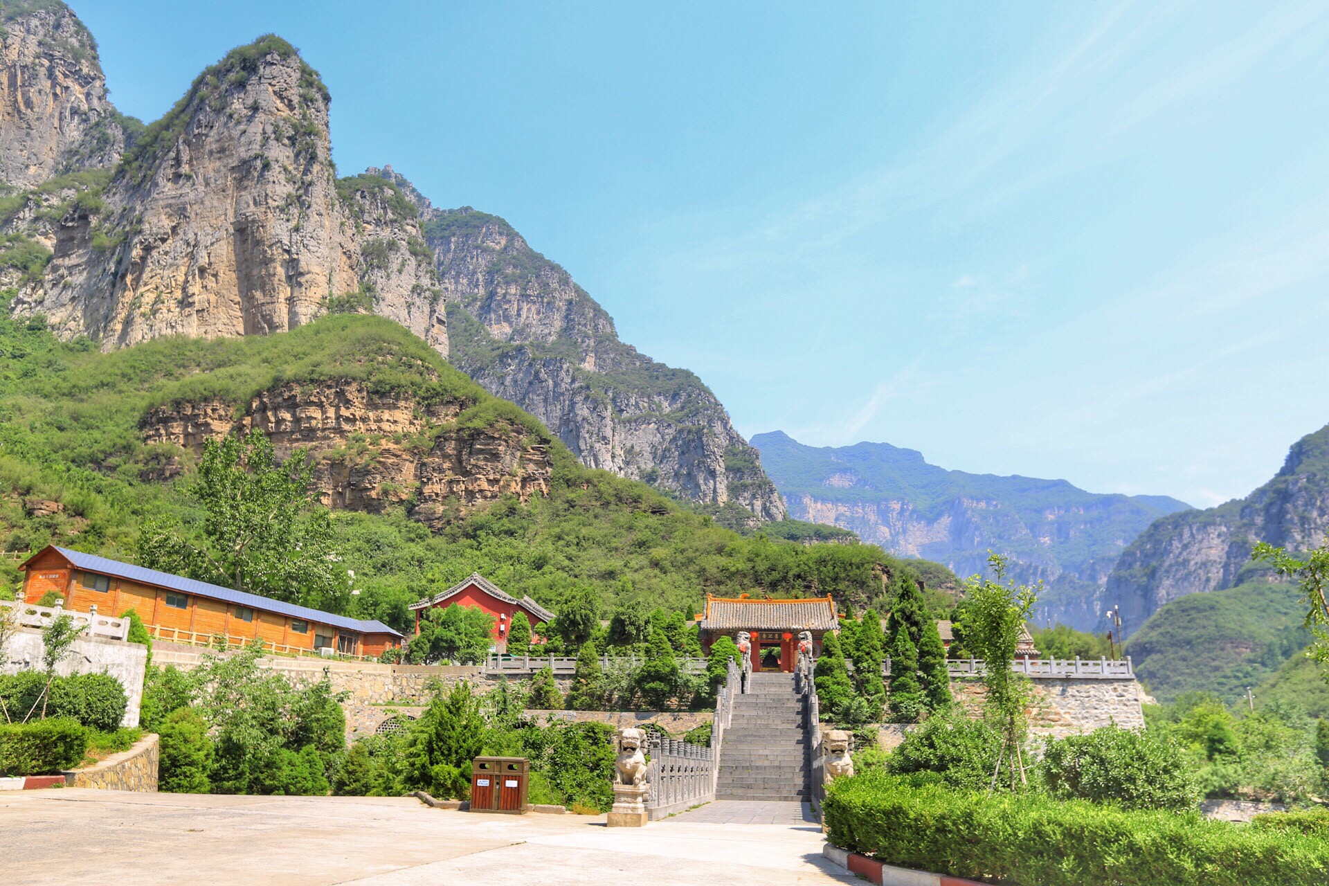 A scenic view of Wulongkou Macaque Reserve