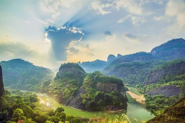A scenic view of wuyi palace