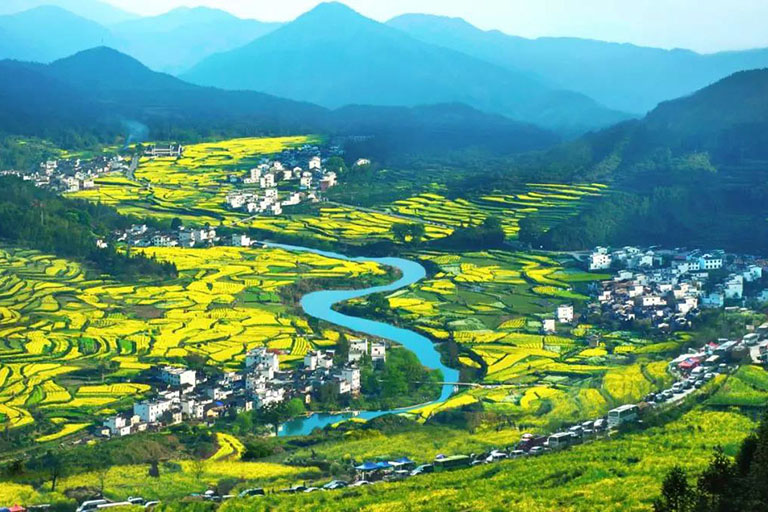A scenic view of Wuyuan Jiangwan