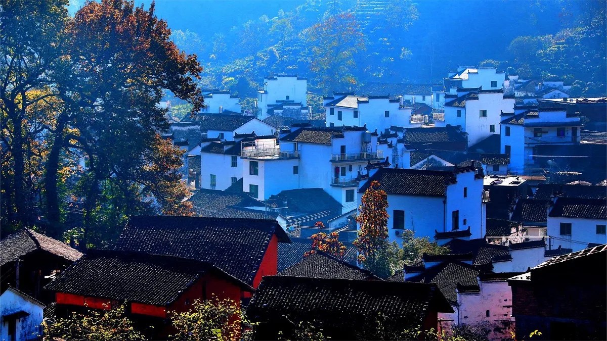 A scenic view of Wuyuan Jiangwan