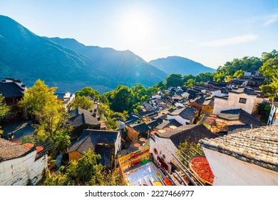 A Traveler’s Guide to Wuyuan Jiangwan: Nature, Culture, and Culinary Delights