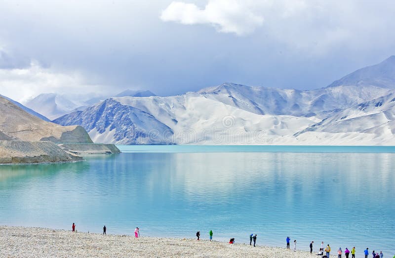 A scenic view of xiangjiadang lake