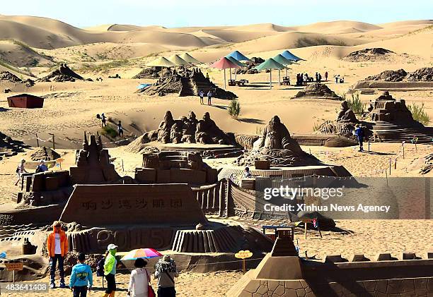 A scenic view of xiangshawan_singing_sand_ravine