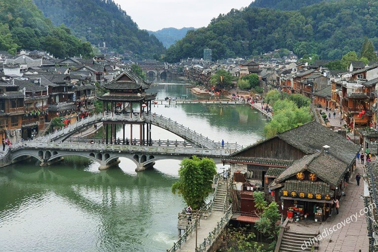 A scenic view of Xiangxi Phoenix Ancient City Buildings