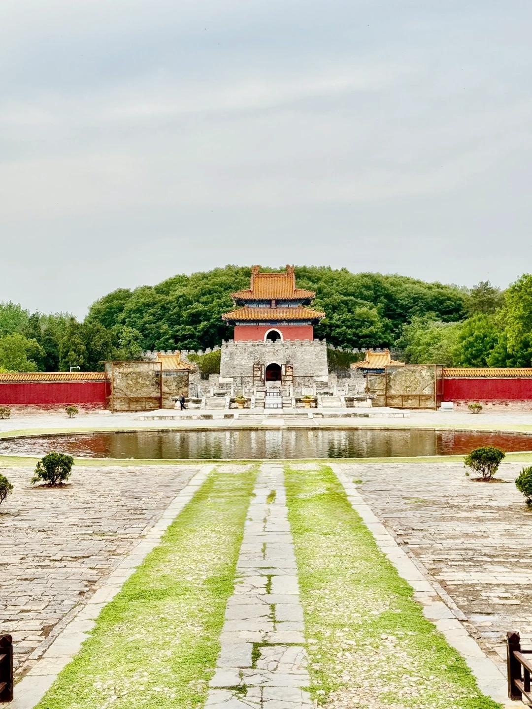 A scenic view of Xianling Mausoleum