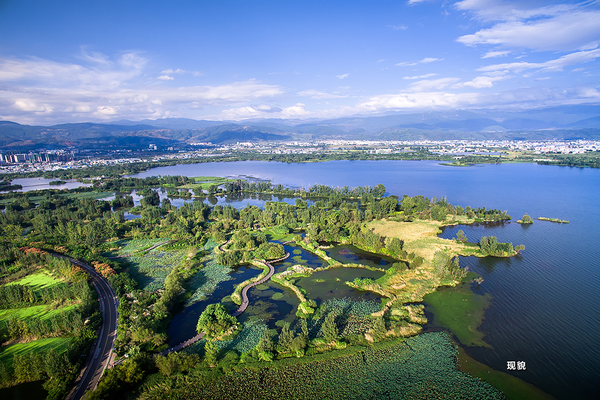 A scenic view of xichang qionghai lake