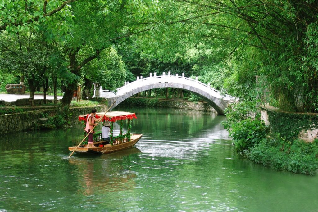 Exploring Xing’An Lingqu Ancient Canal: A Hidden Gem for Adventure Seekers