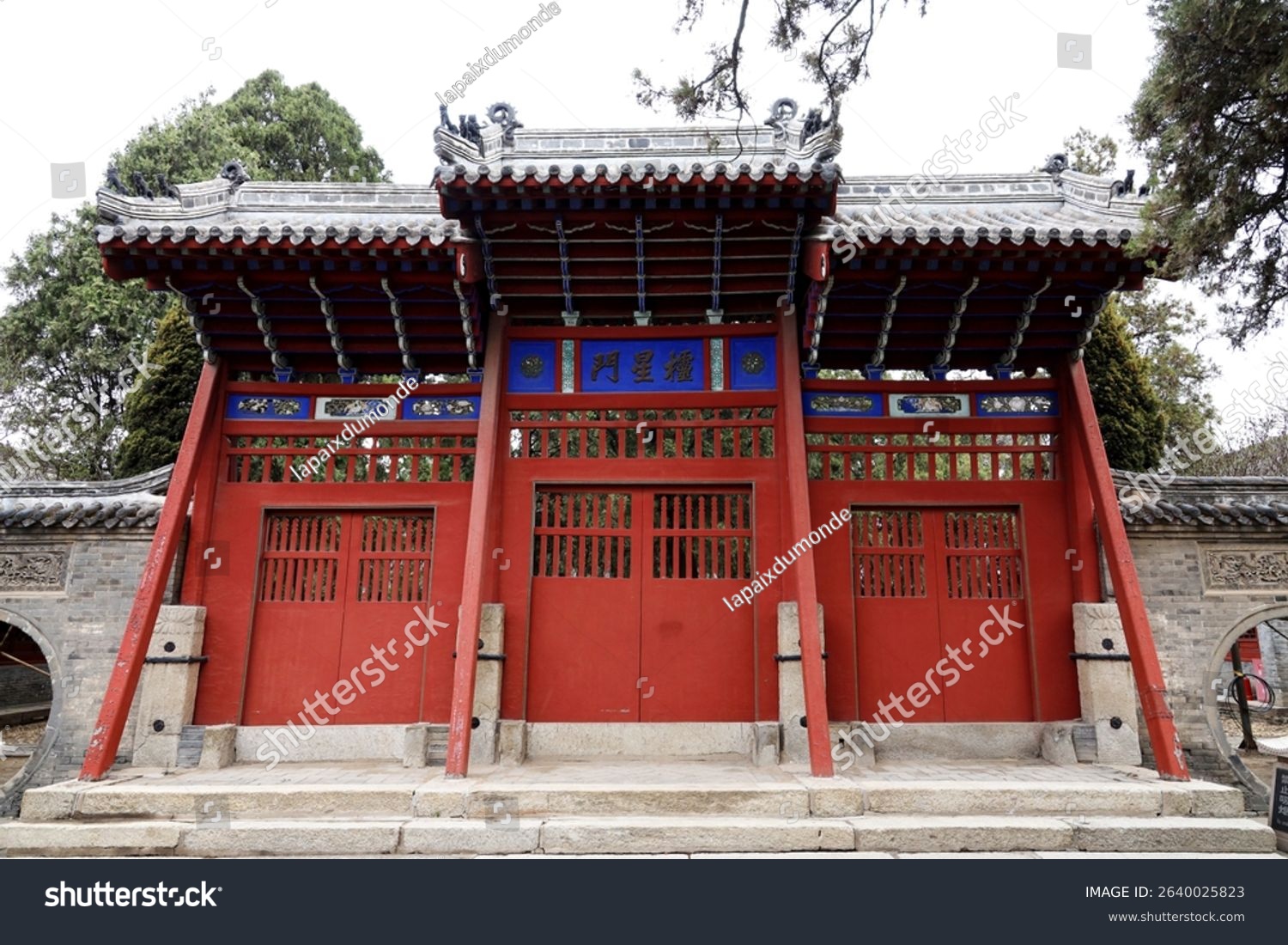 A scenic view of xingcheng_ancient_city