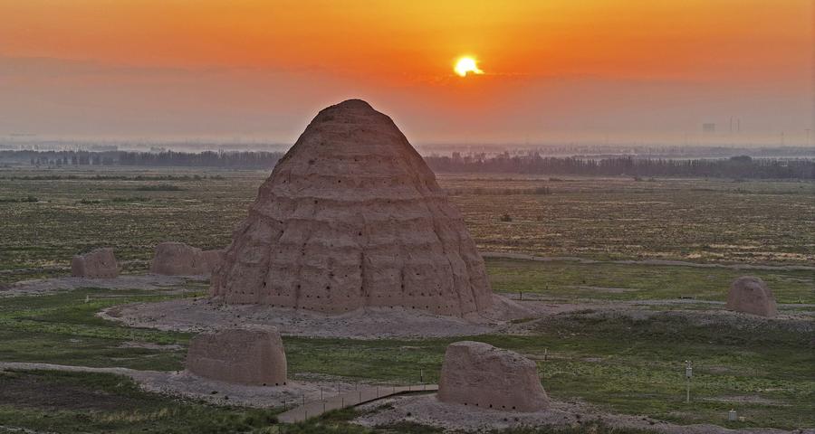 A scenic view of Xiongjiazhong Tomb Site