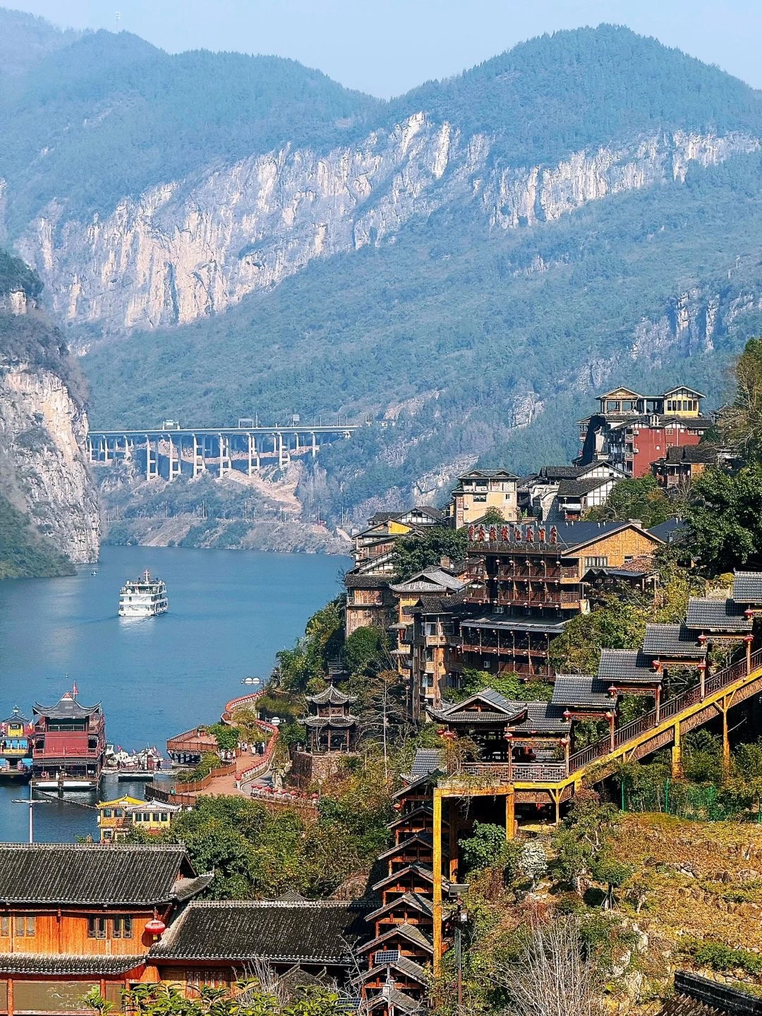 A scenic view of Xiu Jiang Ancient Cliff Tomb Group