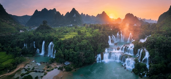 A scenic view of Xiu Water Scenic Area