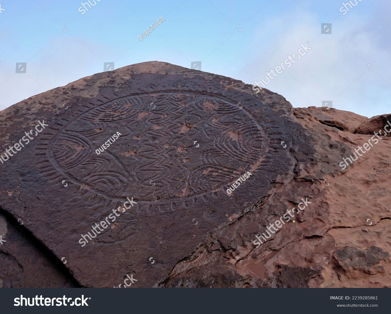 A scenic view of yagou_rock_carvings