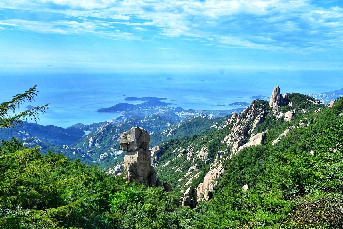 A scenic view of yanan_laoshan_national_forest_park_scenic_area