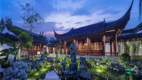 A scenic view of yancheng wildlife park