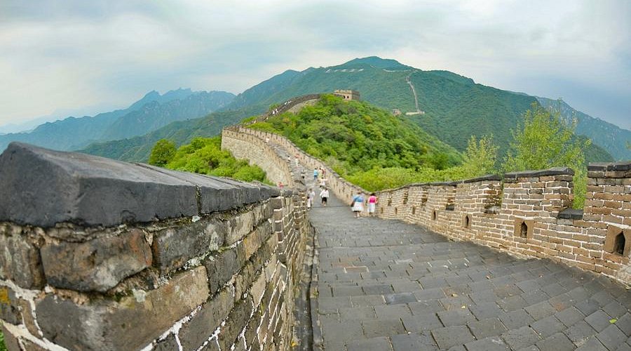 A scenic view of yanping city wall