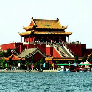 A scenic view of Yanqing Temple