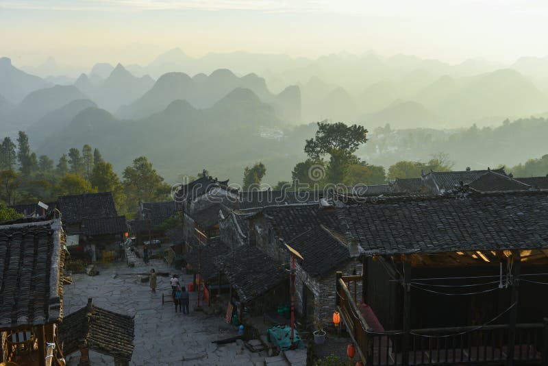 A scenic view of Yao Mountain