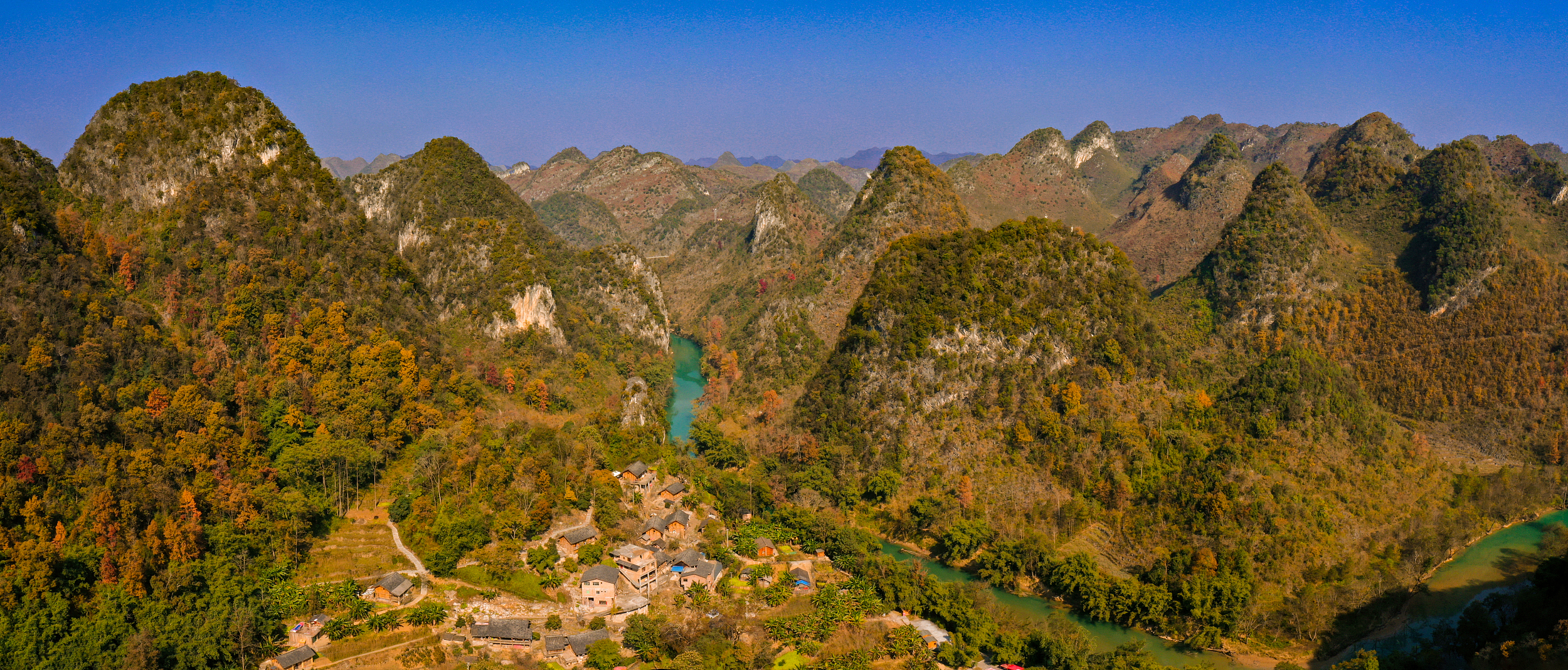A scenic view of yaowang mountain