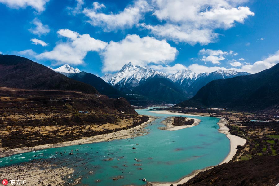 A scenic view of yarlung zangbo grand canyon