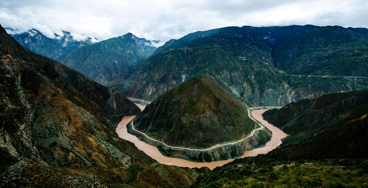 A scenic view of yarlung zangbo grand canyon