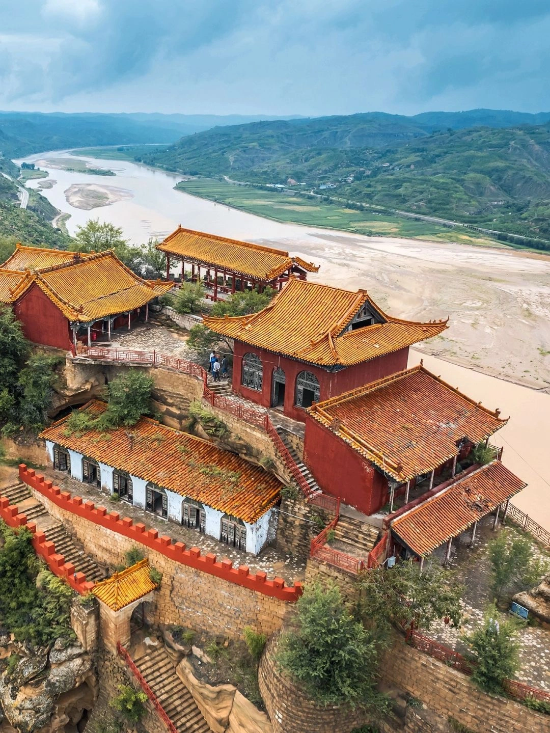 A scenic view of Yellow River Ancient Course Ruins