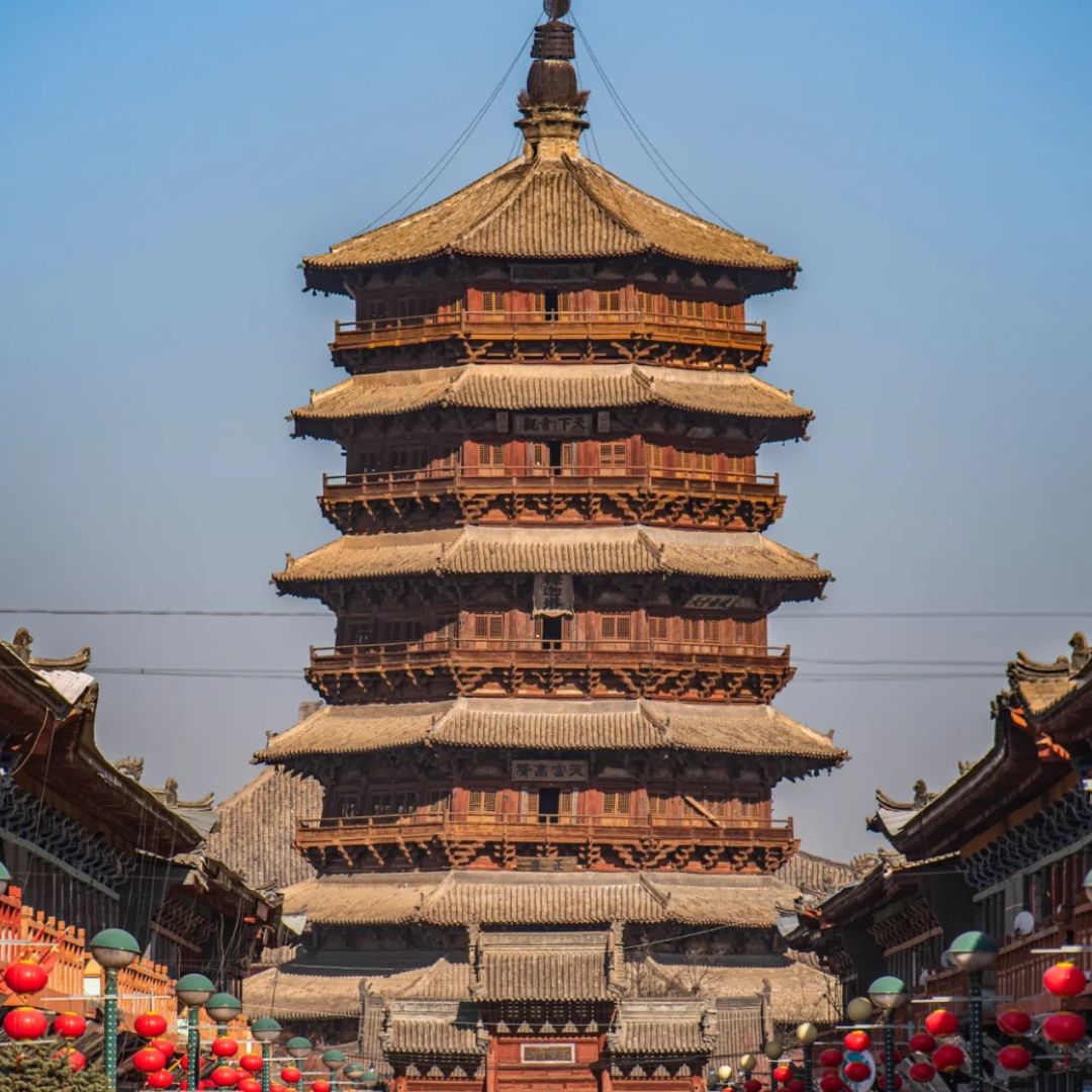 A scenic view of Yingxian Wooden Pagoda