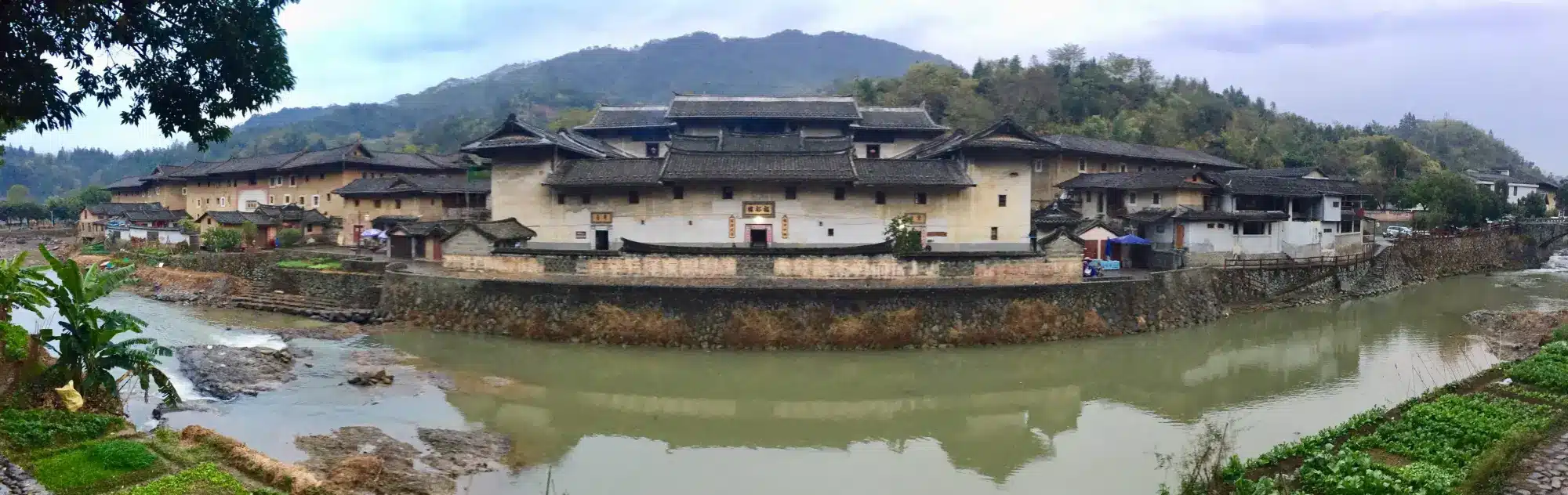 A scenic view of yongding tulou