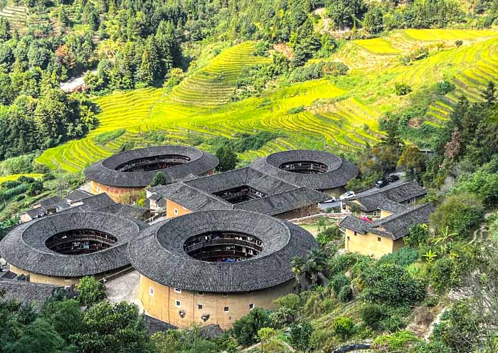 A scenic view of yongding tulou