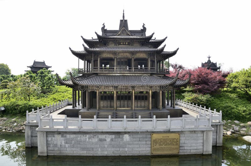 A scenic view of Yueyang Tower