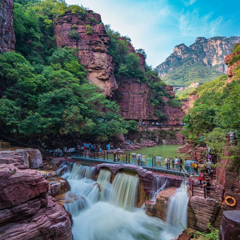 Adventure Awaits: Uncover the Secrets of Yuntai Mountain