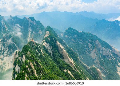 A scenic view of Yuntai Mountain