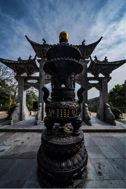 A scenic view of Yuquan Temple And Iron Pagoda