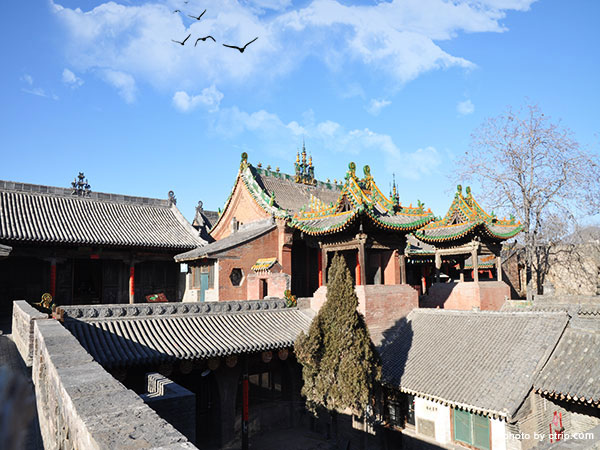 A scenic view of Zhangbi Ancient Castle