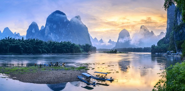 A scenic view of Zhengjue Si