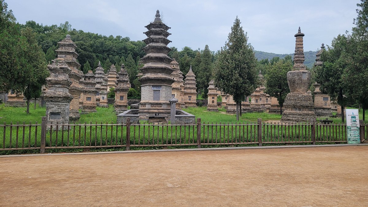 A scenic view of Zhengzhou Shang City Ruins