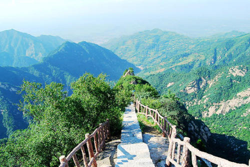 A scenic view of zhongnanshan_geological_park