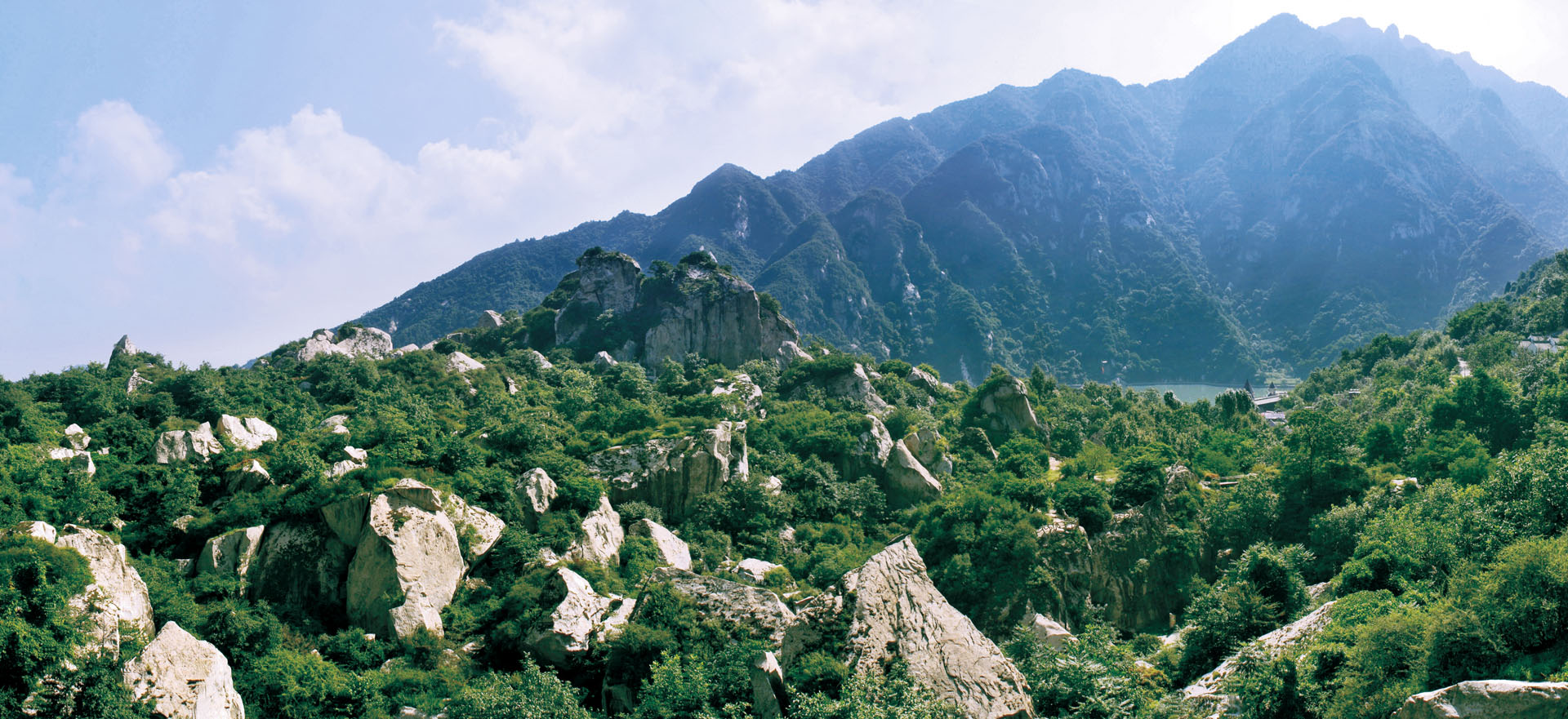 A scenic view of zhongnanshan_geological_park