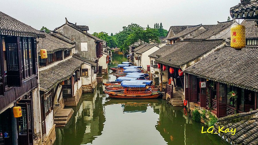 Is Zhouzhuang Water Town the “Venice of the East”? Uncover the Truth!