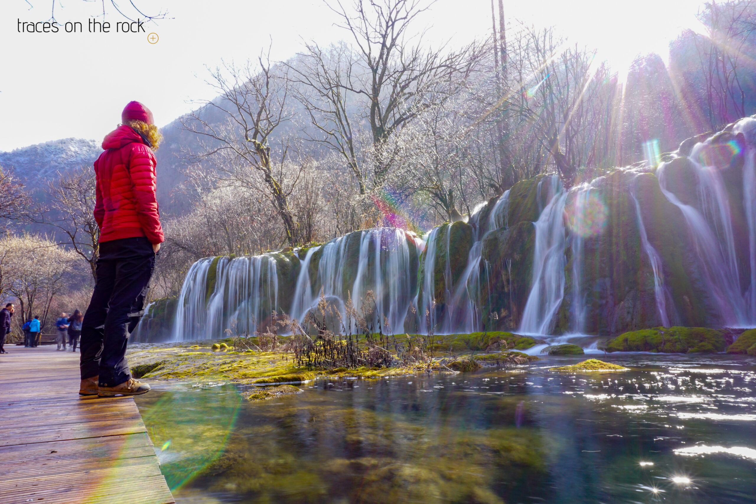 A scenic view of zhu lake park
